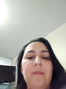 Snapshot of valeria1883 chatting on 07.05.26 valeria1883 online show from 07.05.26