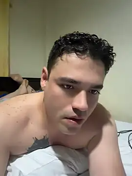 Snapshot of Valentino_ruiz chatting on 07.14.26 Valentino ruiz online show from 07.14.26