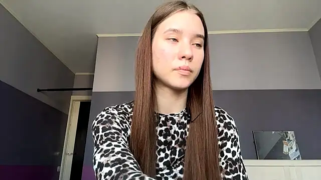 Snapshot of NichellePrueter chatting on 07.21.26 NichellePrueter online show from 07.21.26