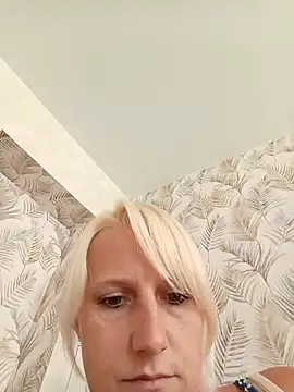 Amina-lov online show from 07.11.26