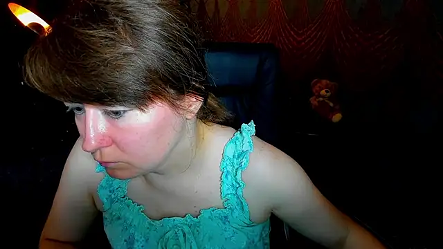 Snapshot of AlexaAmour chatting on 07.15.26 AlexaAmour online show from 07.15.26