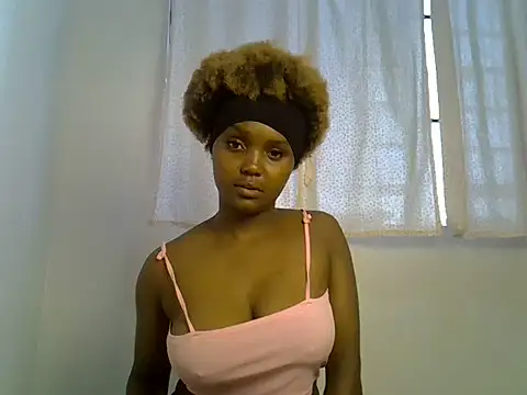 Snapshot of Chelsey_18 chatting on 07.11.26 Chelsey 18 online show from 07.11.26