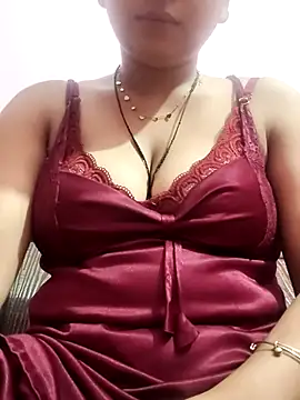 Snapshot of hoti_Komal chatting on 07.14.26 hoti Komal online show from 07.14.26
