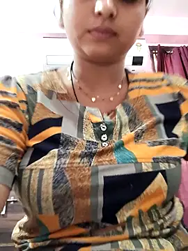 Snapshot of hoti_Komal chatting on 07.29.26 hoti Komal online show from 07.29.26