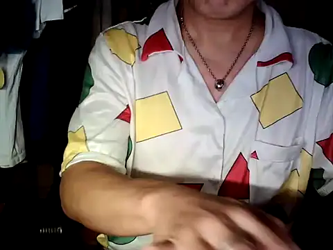 Snapshot of dogmimigg chatting on 07.17.26 dogmimigg online show from 07.17.26