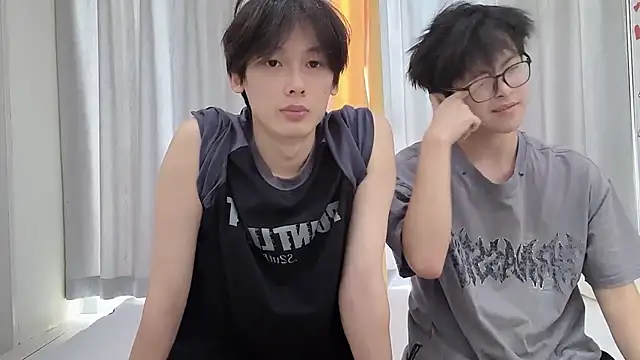 Snapshot of fangwei001 chatting on 07.16.26 fangwei001 online show from 07.16.26