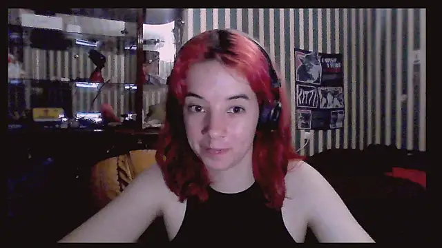 Snapshot of amberdollL chatting on 07.24.26 amberdollL online show from 07.24.26