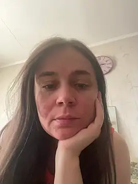 Snapshot of Erin92 chatting on 07.18.26 Erin92 online show from 07.18.26