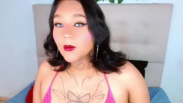 Snapshot of SalomeMiranda chatting on 07.22.26 SalomeMiranda online show from 07.22.26