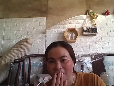 Snapshot of Link-lovely chatting on 07.24.26 Link-lovely online show from 07.24.26