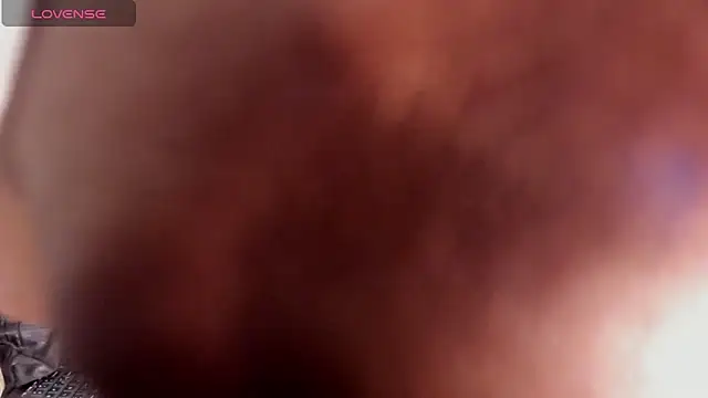 Dajanaaroa online show from 02.11.25