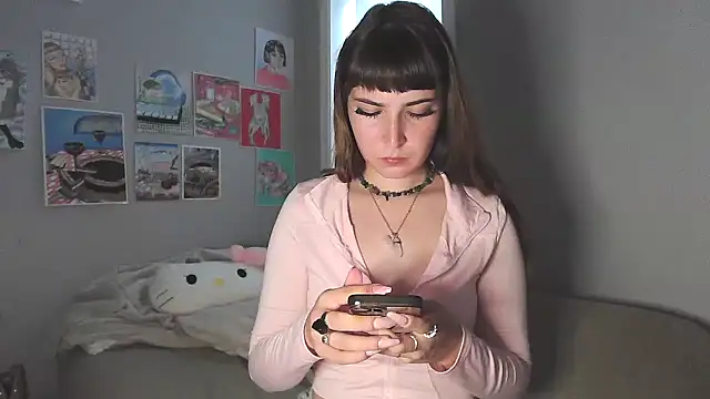 Snapshot of azzurerose chatting on 07.27.26 azzurerose online show from 07.27.26