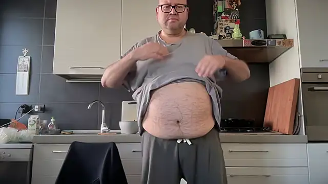 theitalianbear online show from 02.05.25