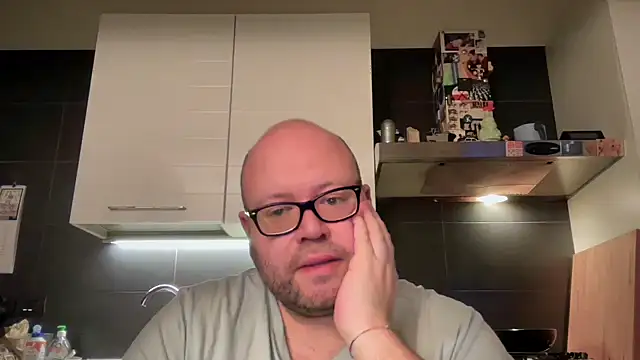 theitalianbear online show from 02.12.25