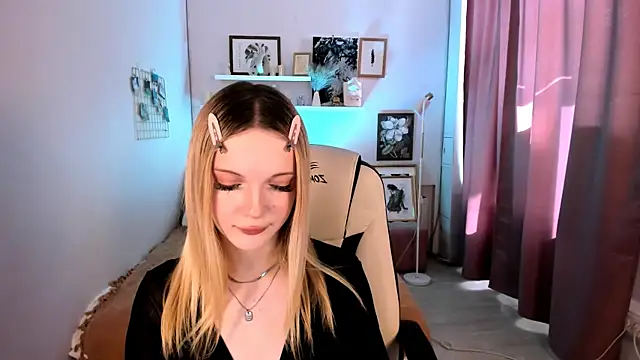 Michele bright online show from 07.30.26