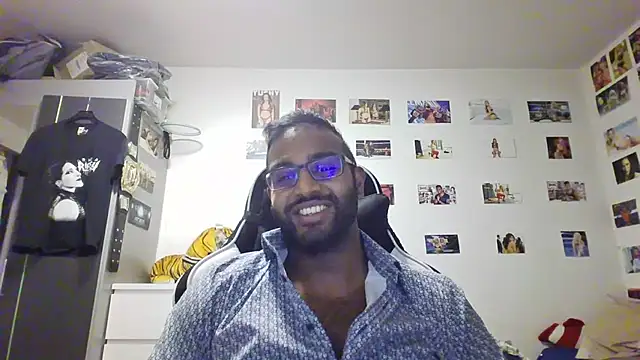xXxChrisKissxXx online show from 08.01.26