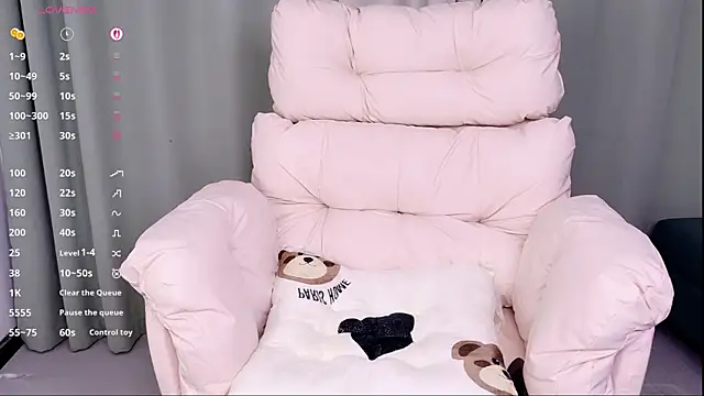 LoveWinnie online show from 07.28.26