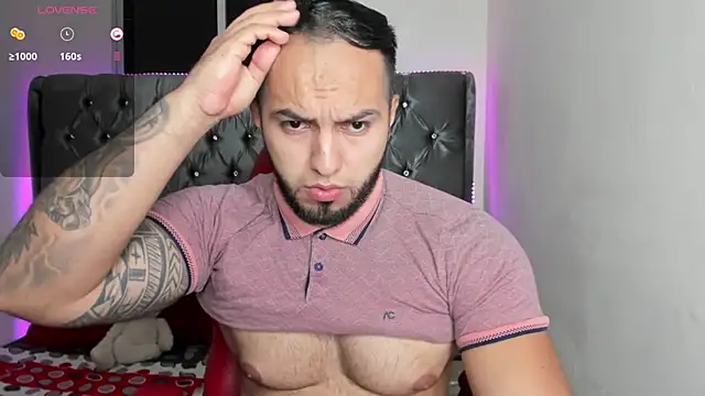Snapshot of mrloganfuck1 chatting on 06.22.26 mrloganfuck1 online show from 06.22.26