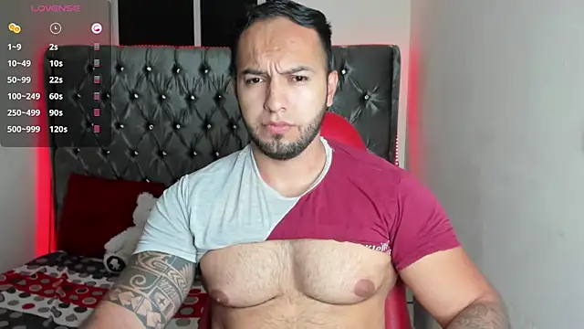 Snapshot of mrloganfuck1 chatting on 06.28.26 mrloganfuck1 online show from 06.28.26