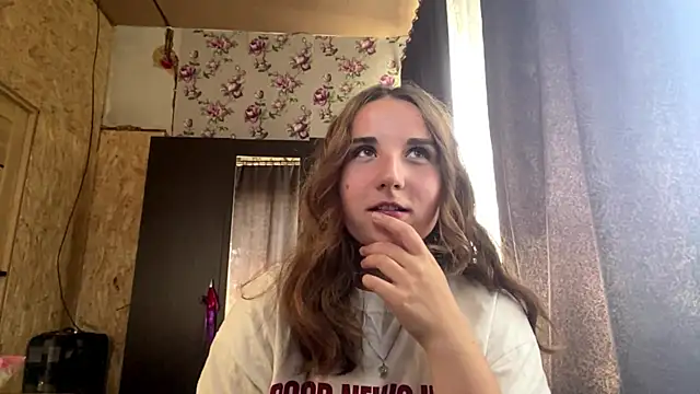 Snapshot of JacquilineSonka chatting on 07.31.26 JacquilineSonka online show from 07.31.26