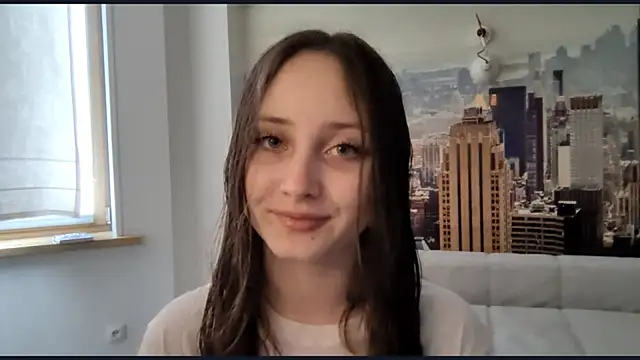 EvaSoShy online show from 08.06.26
