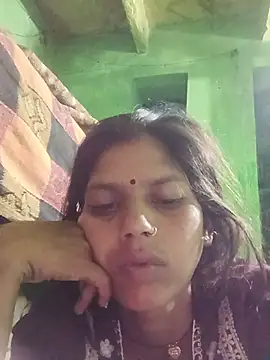 Horney Nikki online show from 08.02.26