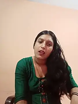 Snapshot of miss_cuty_baby chatting on 08.03.26 miss cuty baby online show from 08.03.26
