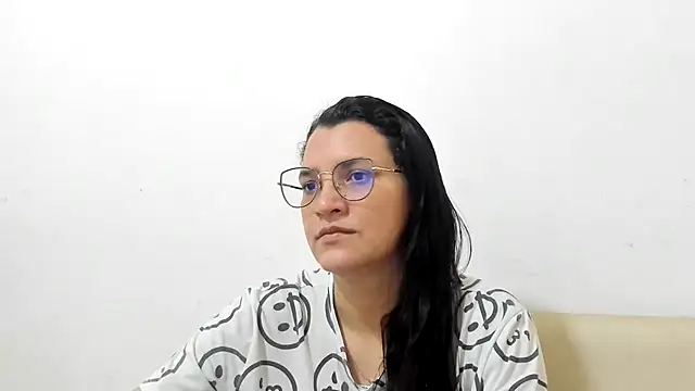 Snapshot of MARILYN_GARCIA chatting on 02.25.26 MARILYN GARCIA online show from 02.25.26