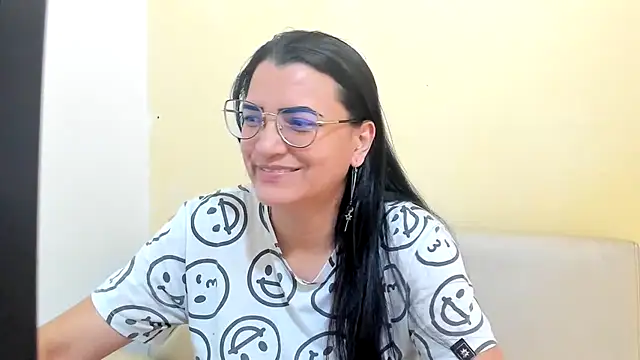 MARILYN GARCIA online show from 04.25.26