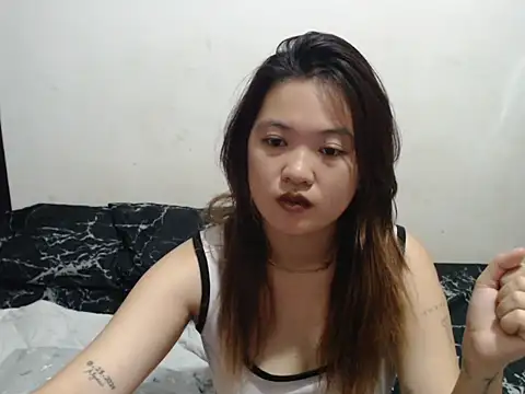 Snapshot of honey_asian69 chatting on 08.06.26 honey asian69 online show from 08.06.26