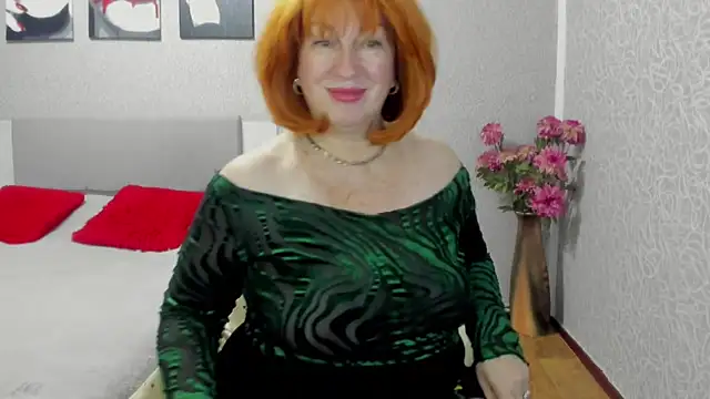 JUNOOO online show from 02.06.25