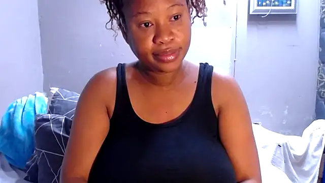 BigAreola26 online show from 10.12.25