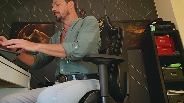 ChrisKox online show from 03.19.25