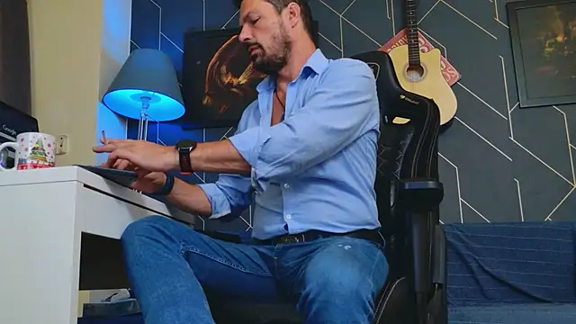 ChrisKox online show from 09.14.25