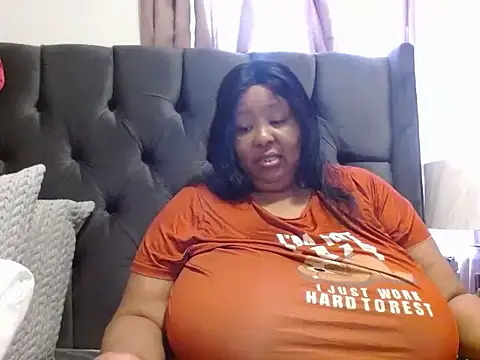 Snapshot of nancy111 chatting on 02.11.25 nancy111 online show from 02.11.25