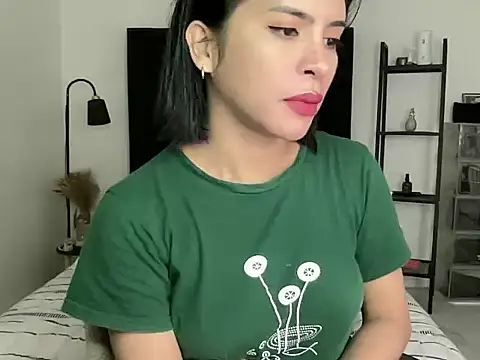 your bianca69 online show from 10.27.25