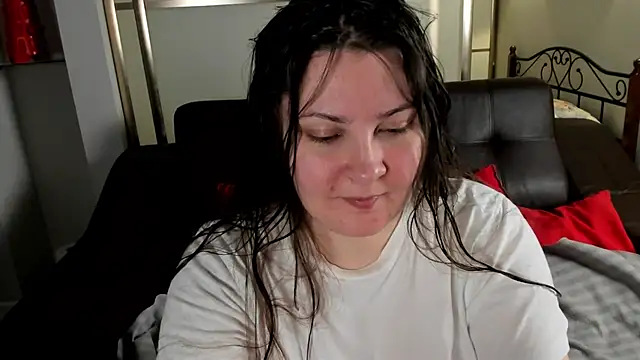 MarySwon online show from 12.25.24