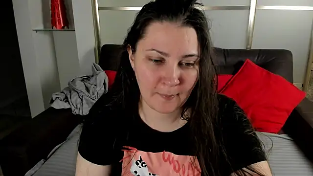 MarySwon online show from 10.10.25