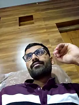 Snapshot of krishna8035 chatting on 12.19.24 krishna8035 online show from 12.19.24