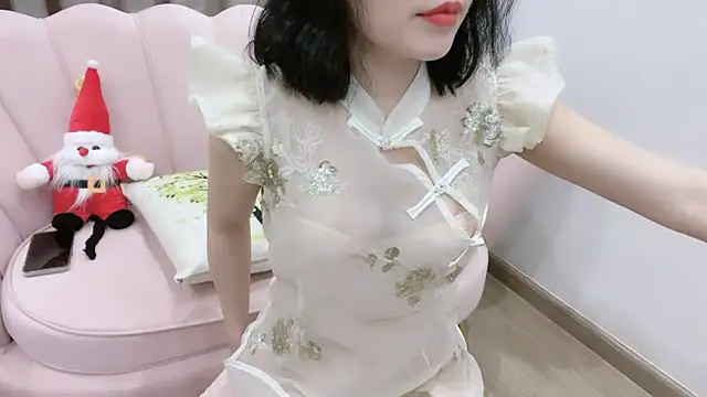 Snapshot of Meilian2021 chatting on 01.14.25 Meilian2021 online show from 01.14.25