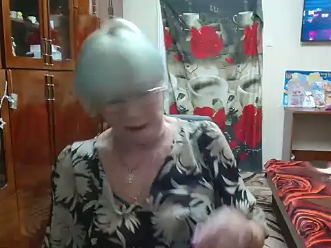 Snapshot of JenaCheim chatting on 12.08.24 JenaCheim online show from 12.08.24