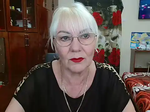 Snapshot of JenaCheim chatting on 02.09.25 JenaCheim online show from 02.09.25