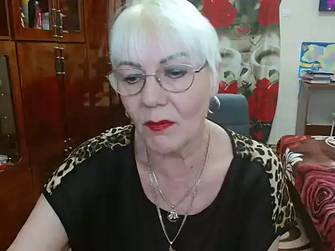 Snapshot of JenaCheim chatting on 03.13.25 JenaCheim online show from 03.13.25