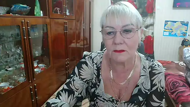 JenaCheim online show from 11.16.25