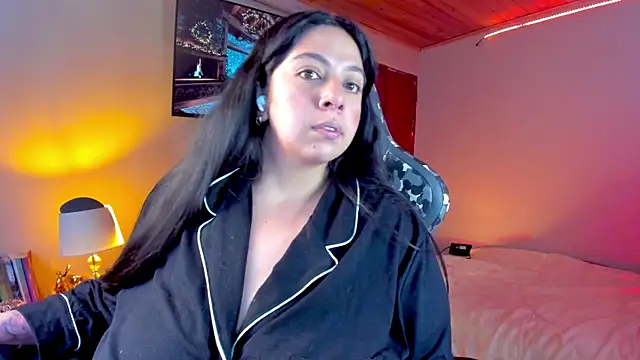 coraline latin online show from 12.21.24