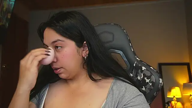 coraline latin online show from 03.17.25