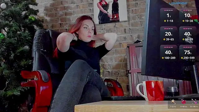 MrsVenus online show from 02.05.25