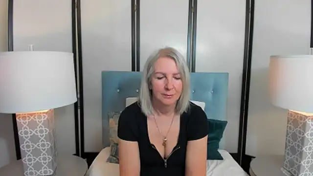 Snapshot of EricaTop chatting on 04.26.26 EricaTop online show from 04.26.26