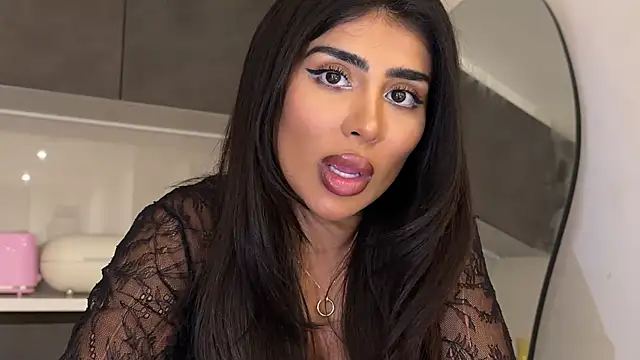 ArabicBarbie online show from 11.30.25