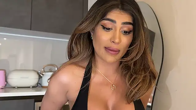 ArabicBarbie online show from 01.05.26